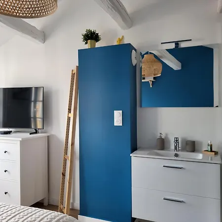 Vieille Quartier Sainte Croix 